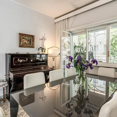 Luxury In Vatican Area-hanini House- アパート