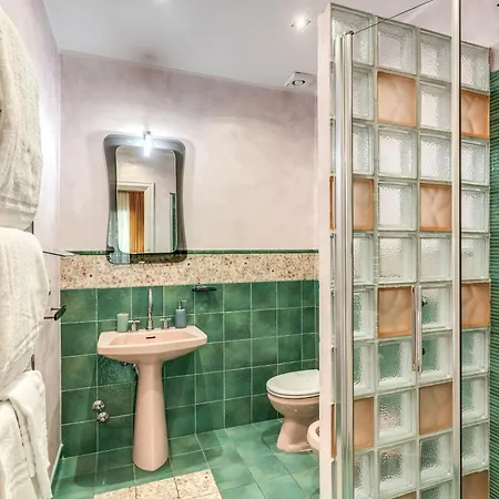Luxury In Vatican Area-hanini House- Apartman *